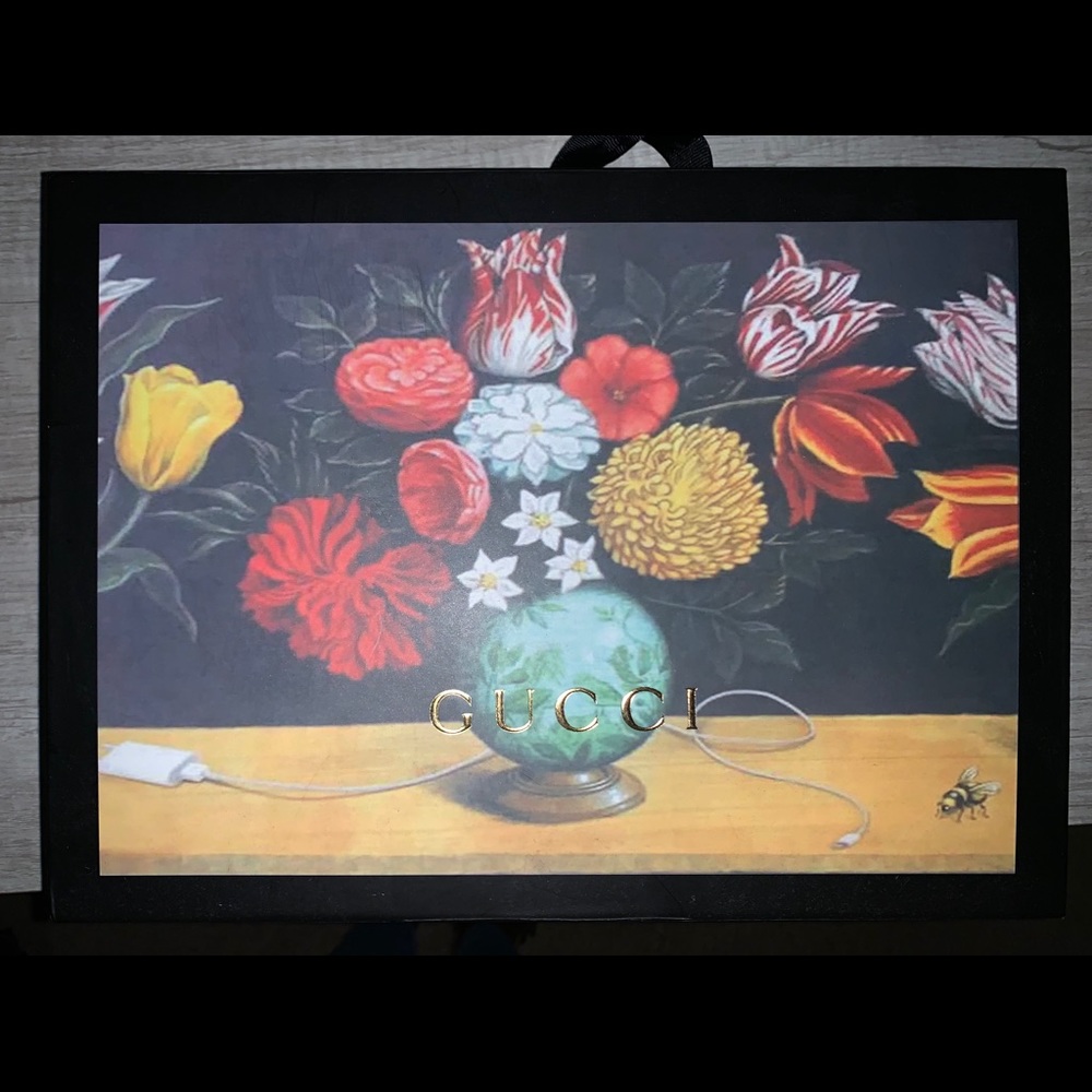 Gucci Marmont small matelassé shoulder bag